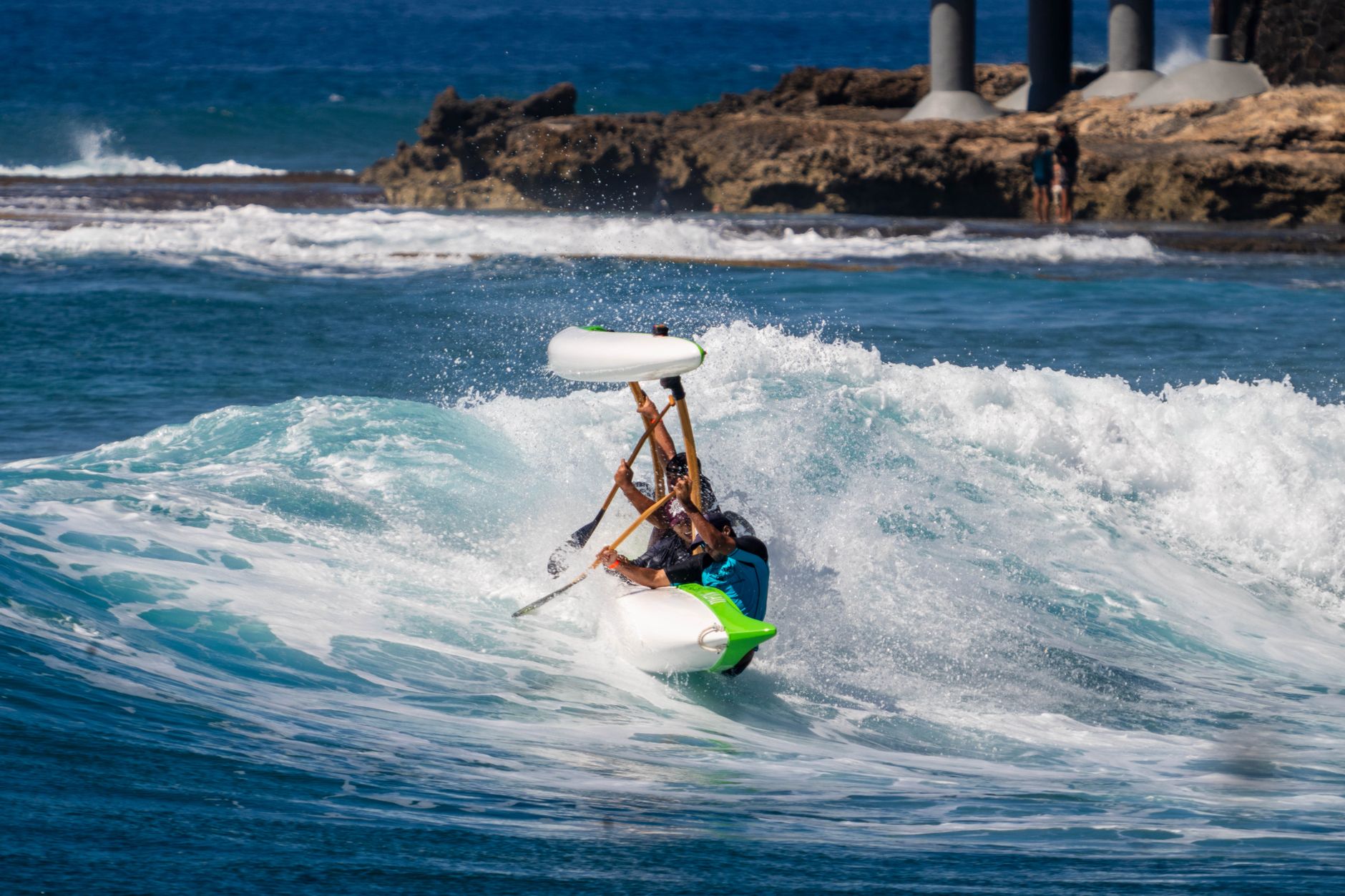 Kayak Surfing Wave
